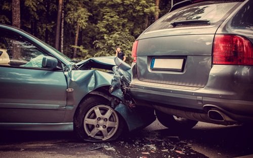 Building a Strong Case After a Head-On Crash